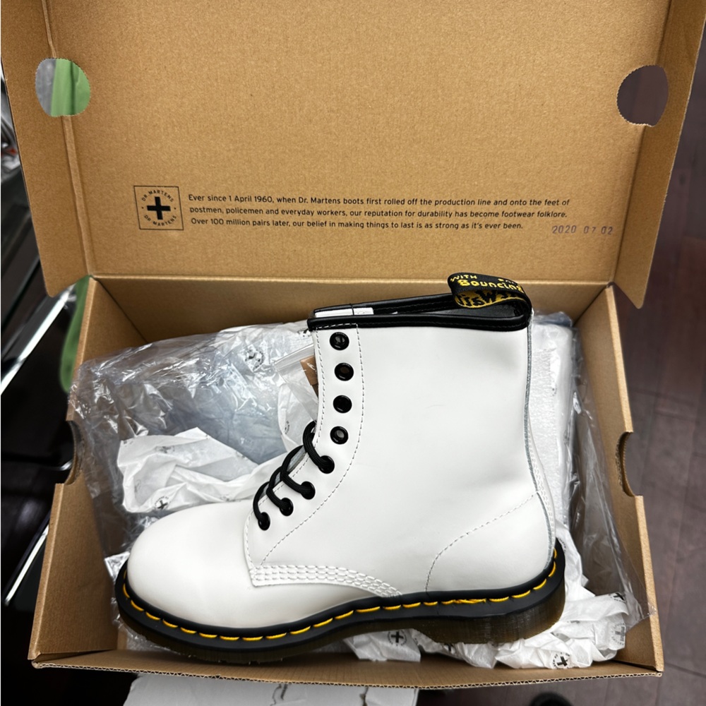1460 Dr. Martens